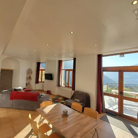 Location Paradiski San Bernardo アパート